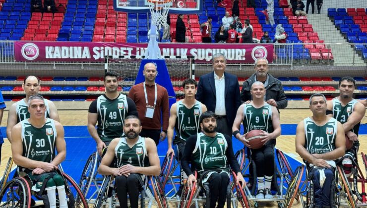 Eskipazar’da engelleri aşan dostluk maçı oynandı